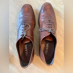 Prada Saddle Brown Oxfords Size 11.